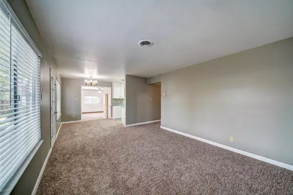 Woodland, CA 95695,18 N Grand AVE