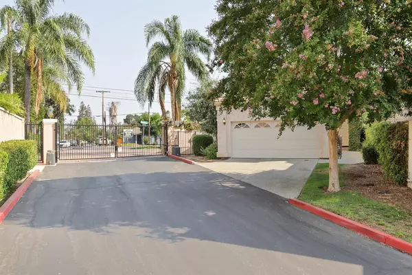 Modesto, CA 95355,1500 Scenic DR #24