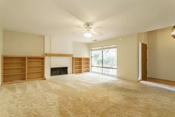 Sacramento, CA 95825,206 Dunbarton CIR