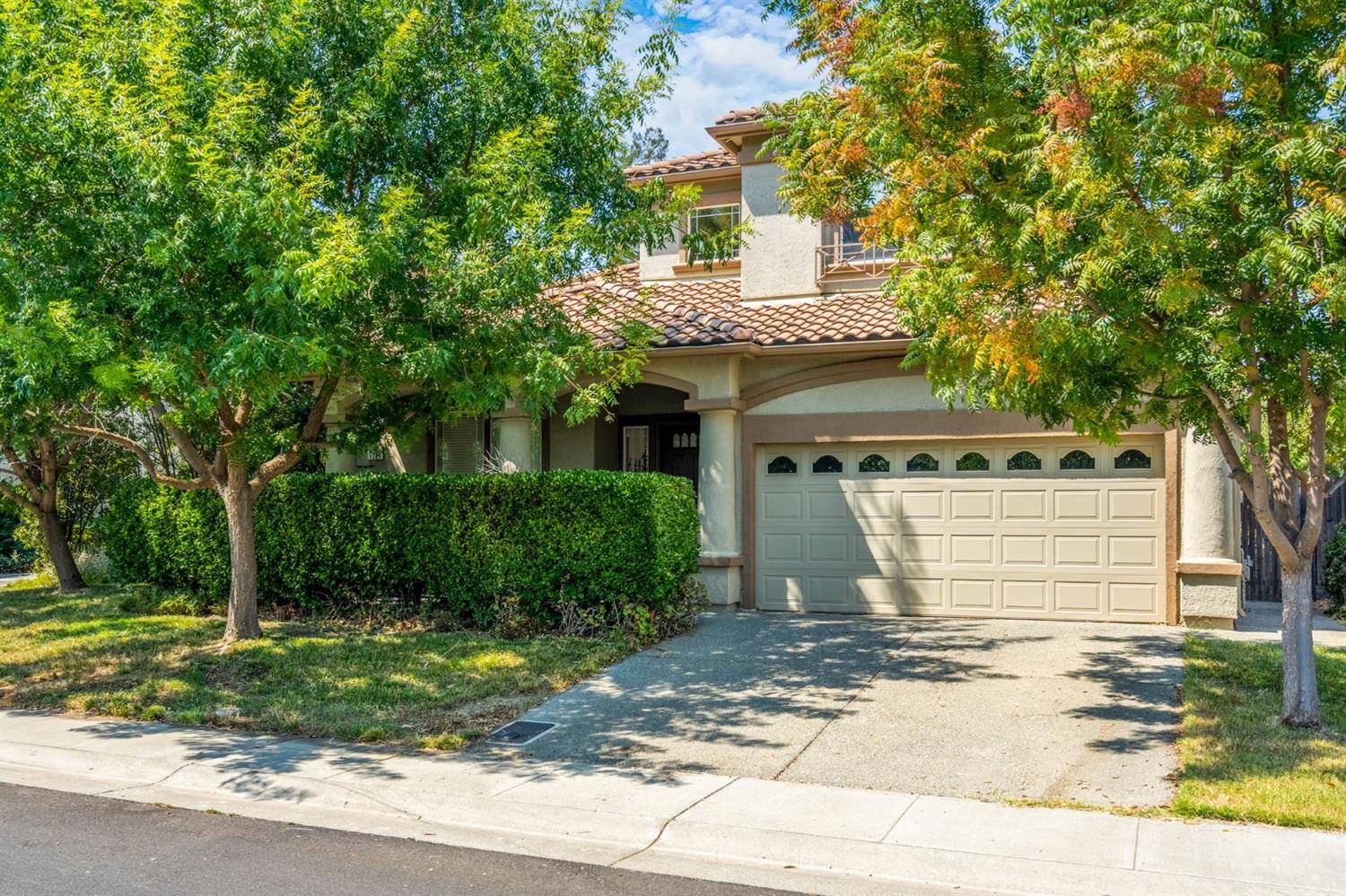 Davis, CA 95616,1707 Santa Rosa ST