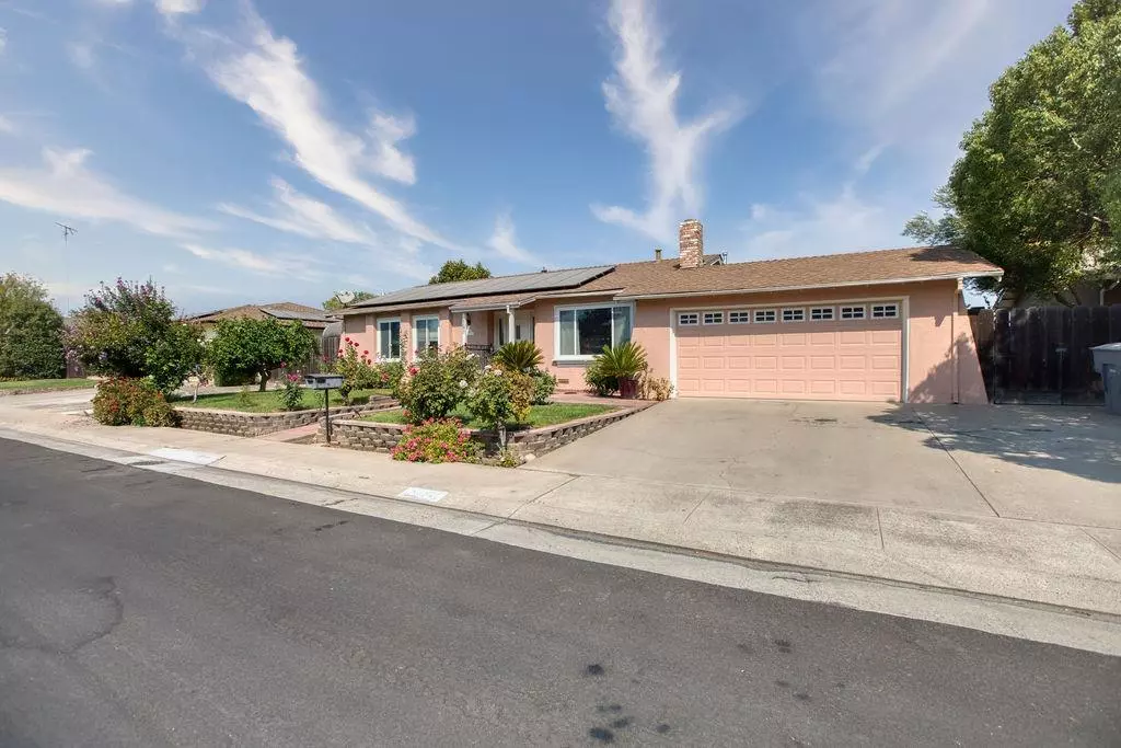 Escalon, CA 95320,2180 Jordanollo ST