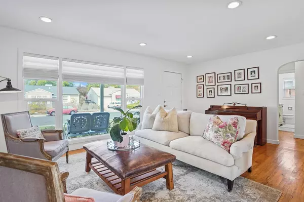 Sacramento, CA 95819,4754 Jerry WAY