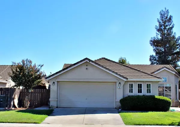 909 Stanislaus ST, Escalon, CA 95320