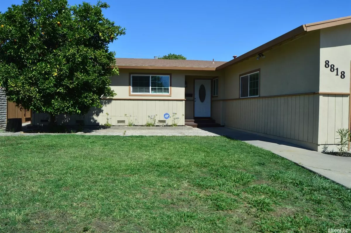 Stockton, CA 95210,8818 Santa Maria WAY