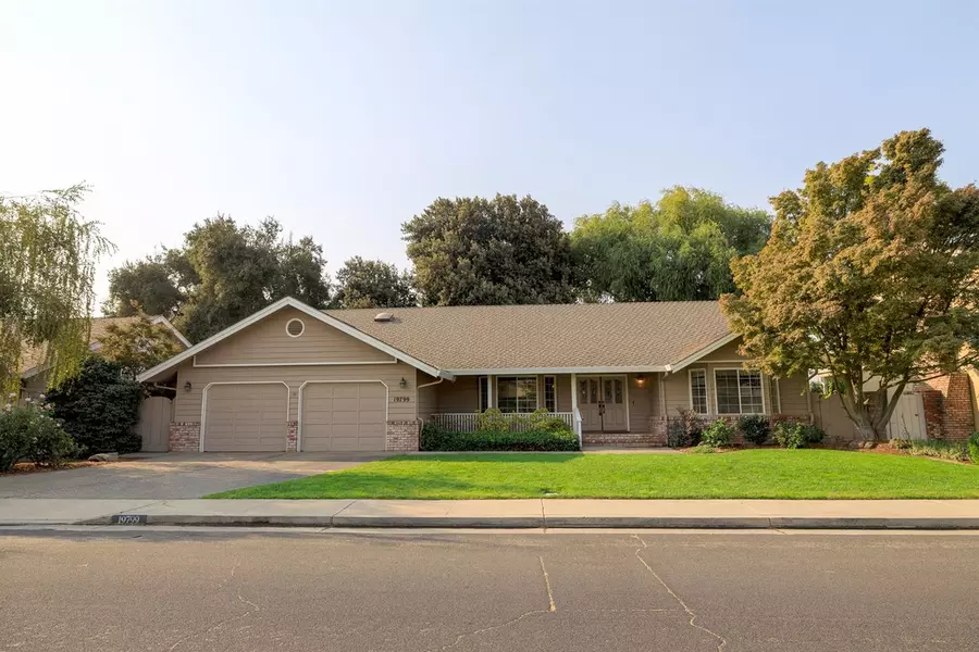 19799 Julie Ann DR, Hilmar, CA 95324