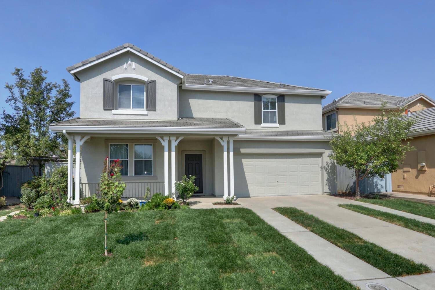 2105 Yarnell WAY, Elk Grove, CA 95758