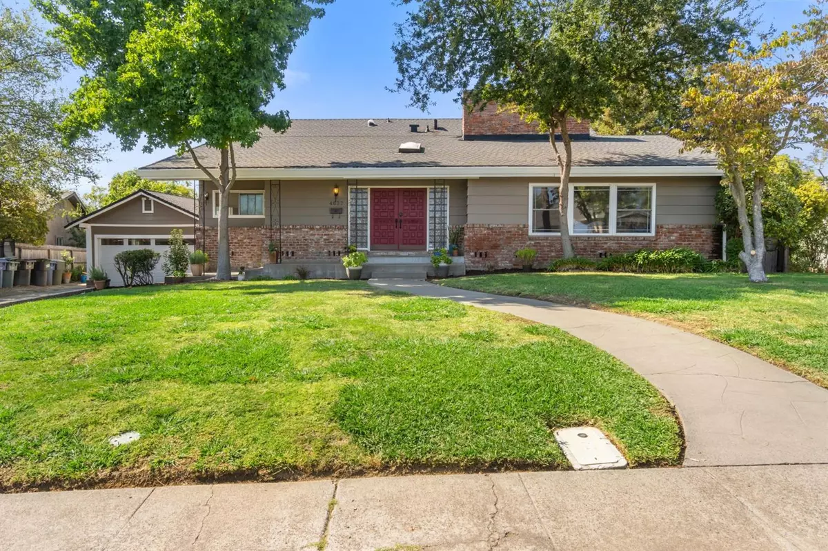 Carmichael, CA 95608,4637 Hixon Cir