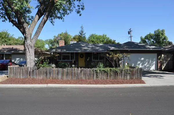 1329 Oakwood DR, Modesto, CA 95350