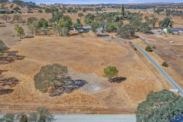 Valley Springs, CA 95252,10760 Opal LN