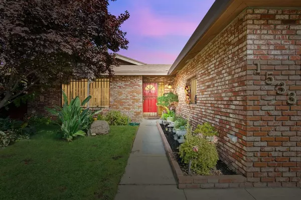 1533 Hazel LN, Modesto, CA 95350