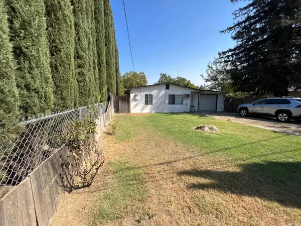 Live Oak, CA 95953,9815 R ST