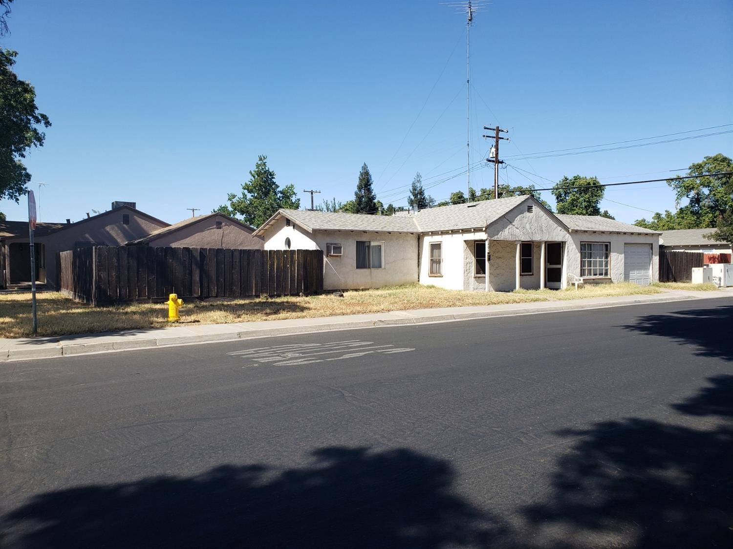 Modesto, CA 95350,1401 E Tebbutt AVE