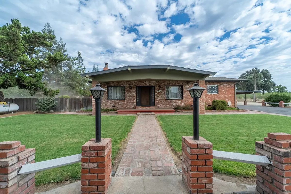 Modesto, CA 95358,3855 Shoemake AVE