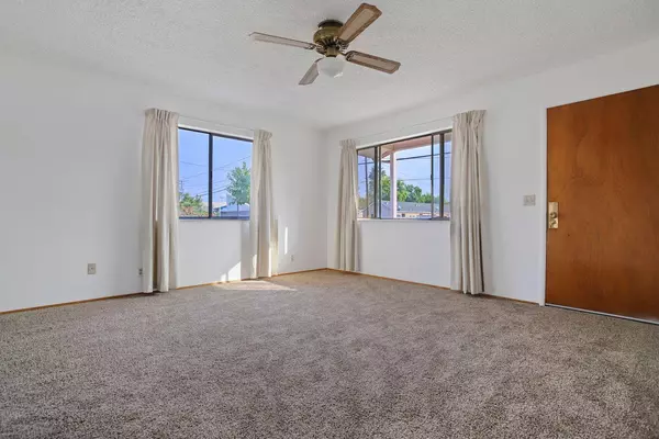 Stockton, CA 95215,647 N Oro AVE