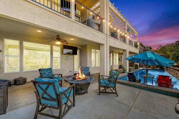 4512 Scenic DR, Rocklin, CA 95765