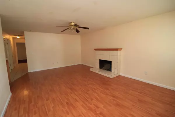 Modesto, CA 95350,1200 May AVE