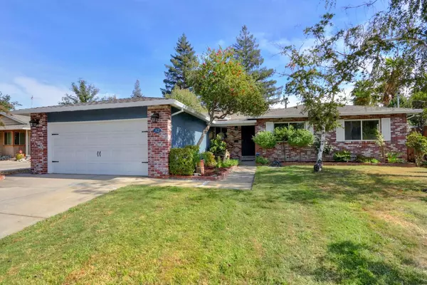 82 Malone CT, Sacramento, CA 95820
