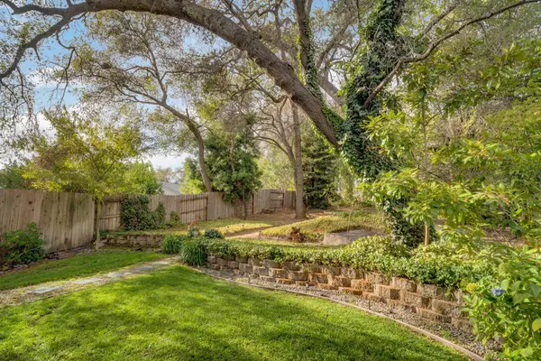 Loomis, CA 95650,5750 Tudor WAY