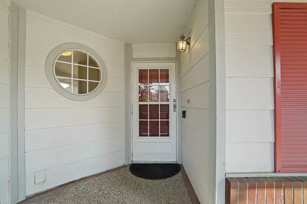 Sacramento, CA 95829,9145 Brevard DR