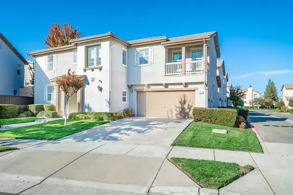 Sacramento, CA 95835,490 Candela CIR