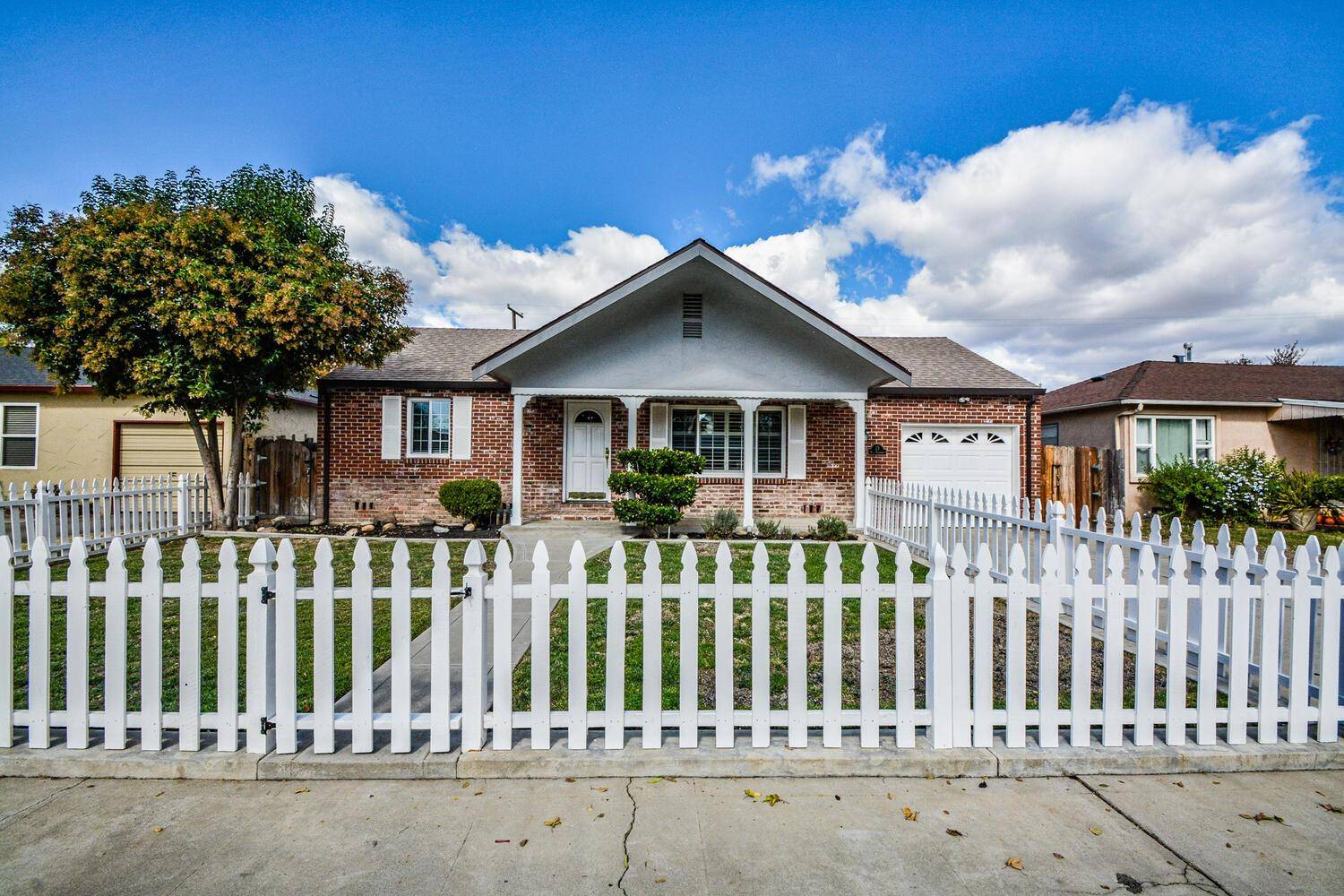 23 W Barrymore ST, Stockton, CA 95204