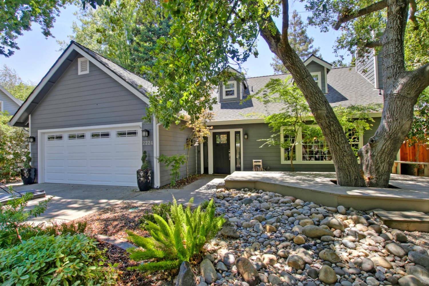 2224 50th ST, Sacramento, CA 95817