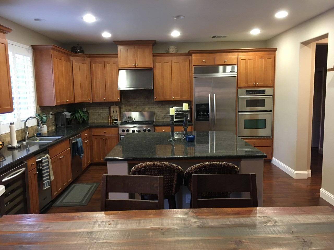 Modesto, CA 95355,2528 Acapulco WAY