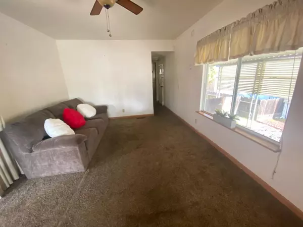 Manteca, CA 95336,1830 E Yosemite #126