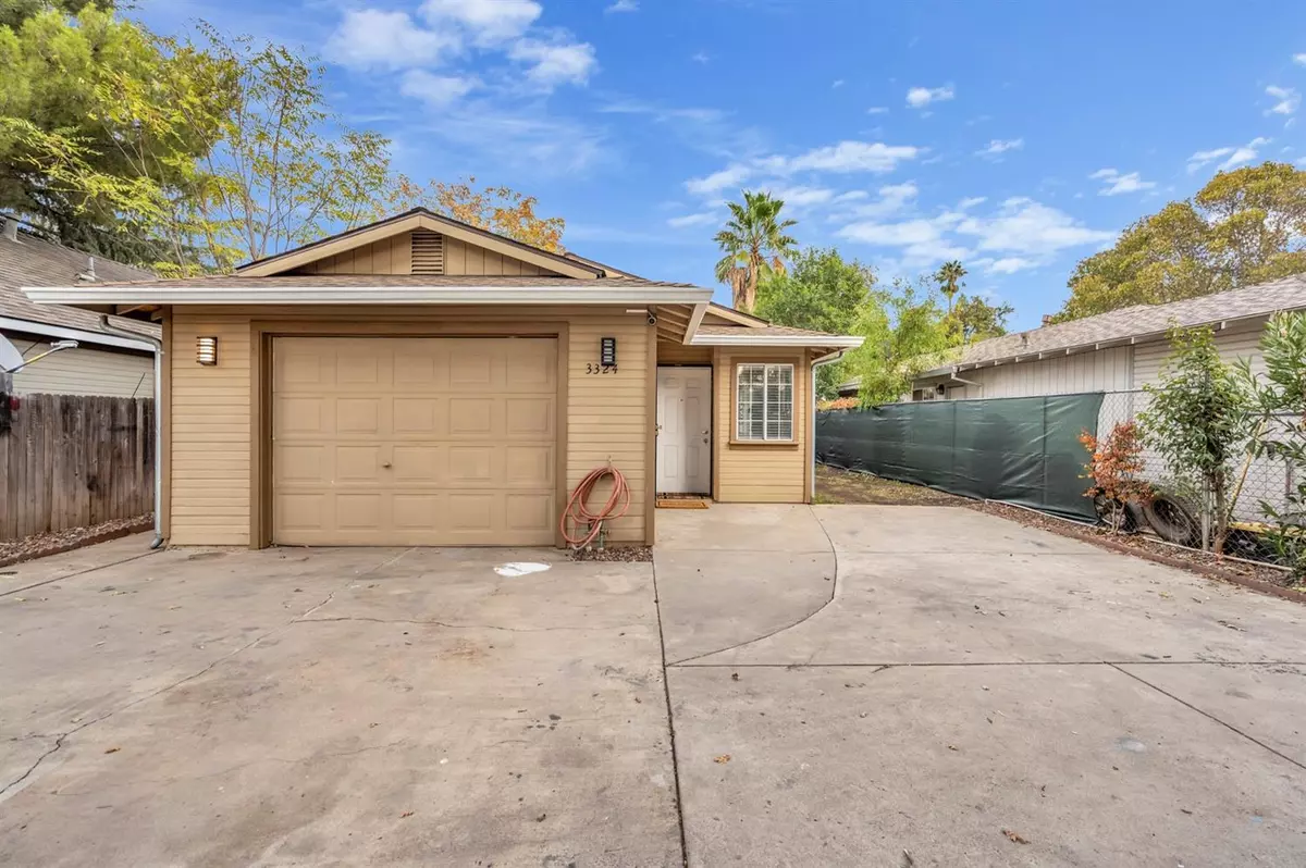 Sacramento, CA 95838,3324 Cypress ST