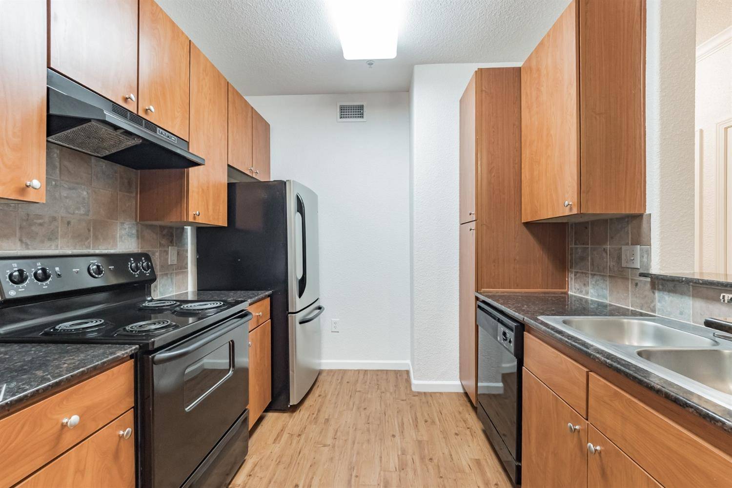 Antelope, CA 95843,8434 Walerga RD #114
