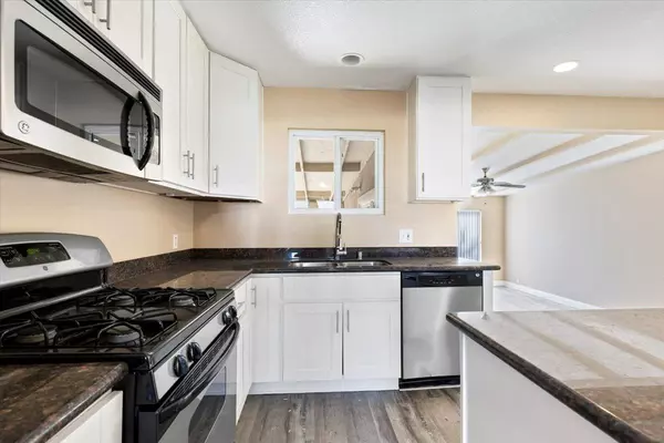 Sacramento, CA 95820,2816 18th AVE