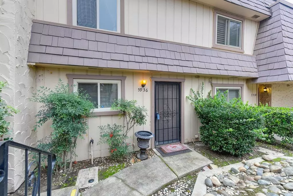 Carmichael, CA 95608,5936 VIA CASITAS