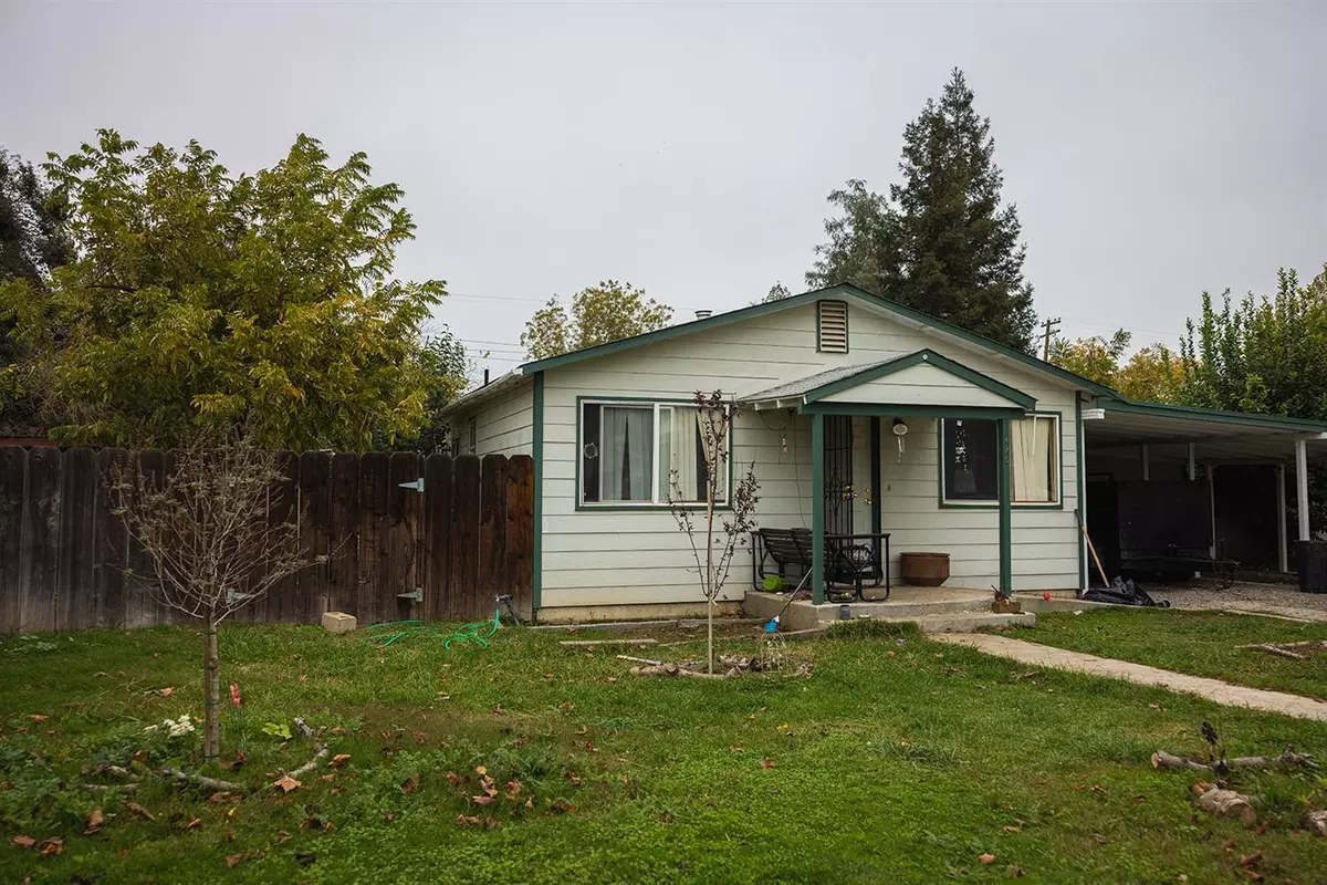 Waterford, CA 95386,420 E ST