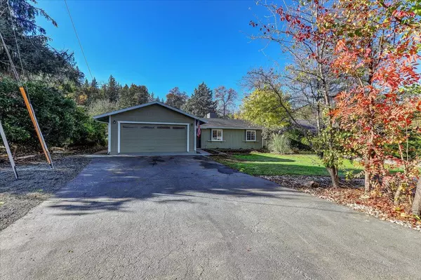 13834 Torrey Pines DR, Lake Of The Pines, CA 95602