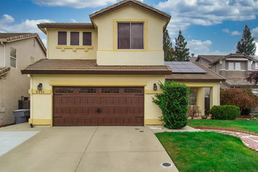 2251 Misty Hollow CT, Rocklin, CA 95765