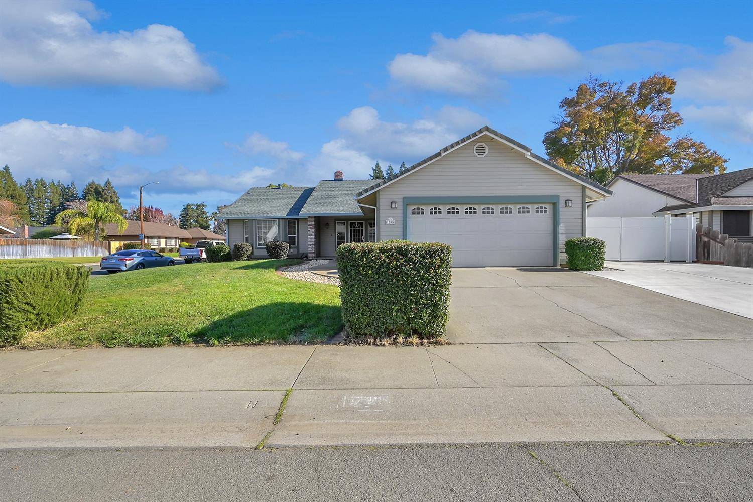 1245 Willow Creek DR, Yuba City, CA 95991