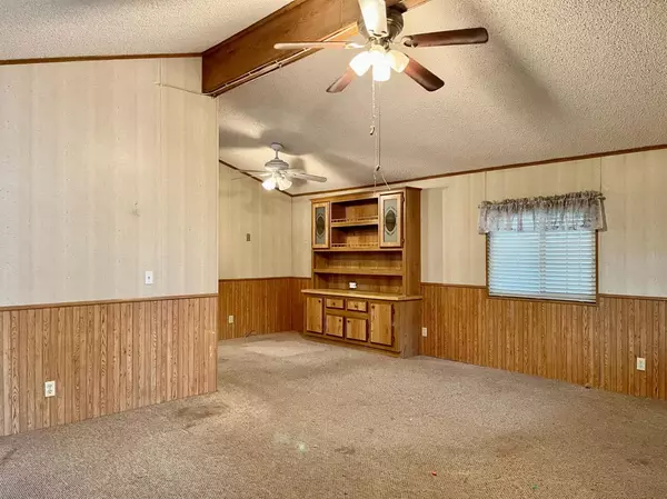 Lodi, CA 95240,471 Almond DR #12