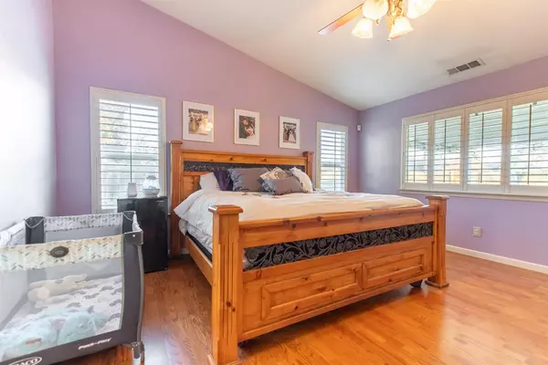 Newman, CA 95360,533 Waxwing CT