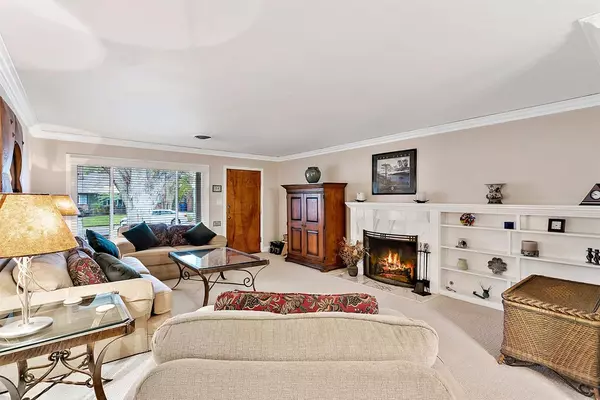 Sacramento, CA 95819,52 49th ST