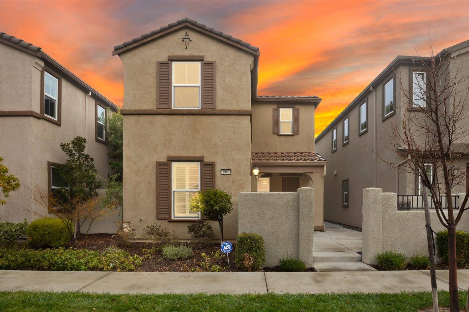 1080 Rothbury LN, Roseville, CA 95747