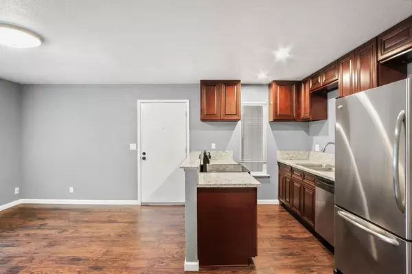 Stockton, CA 95207,6724 Plymouth RD #108