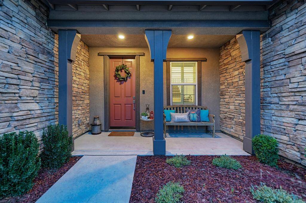 Folsom, CA 95630,1268 Harvest LOOP