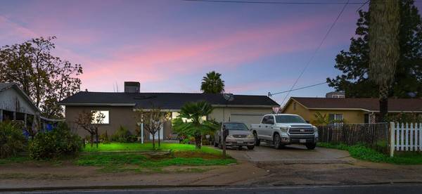 7638 Walnut AVE, Winton, CA 95388