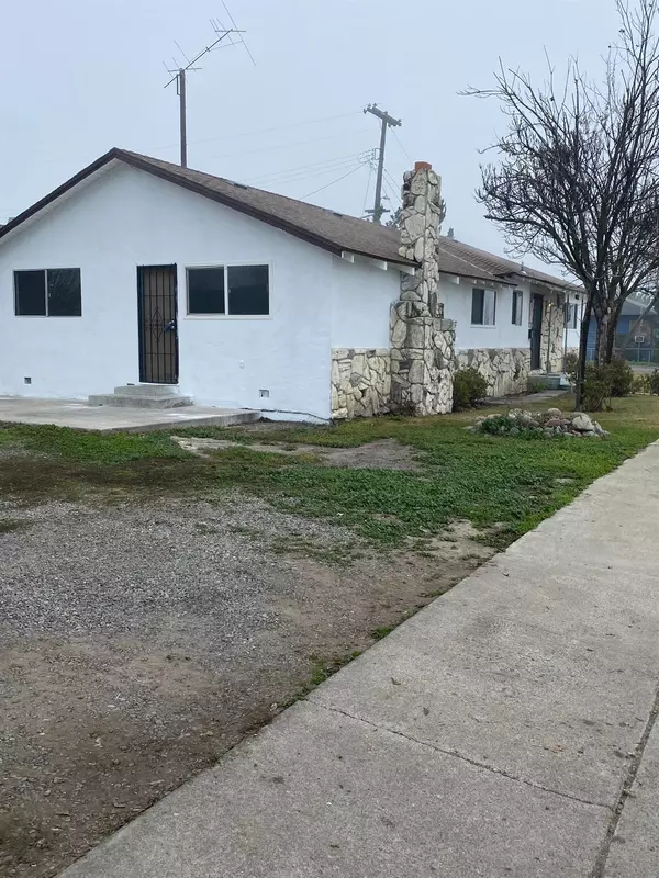 1834 Valeria St, Dos Palos, CA 93620