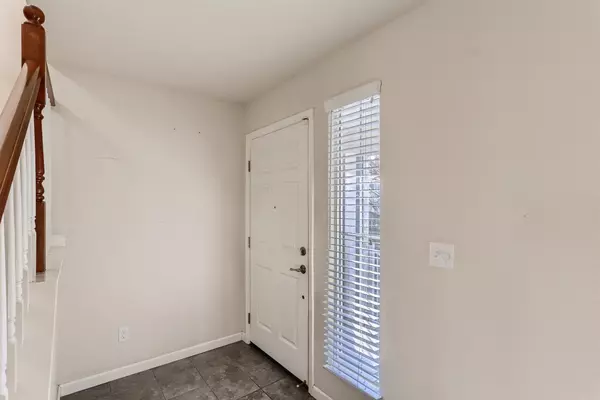 Sacramento, CA 95817,3430 Trio LN