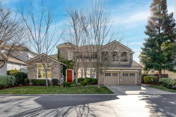 1640 Stone Canyon Dr, Roseville, CA 95661