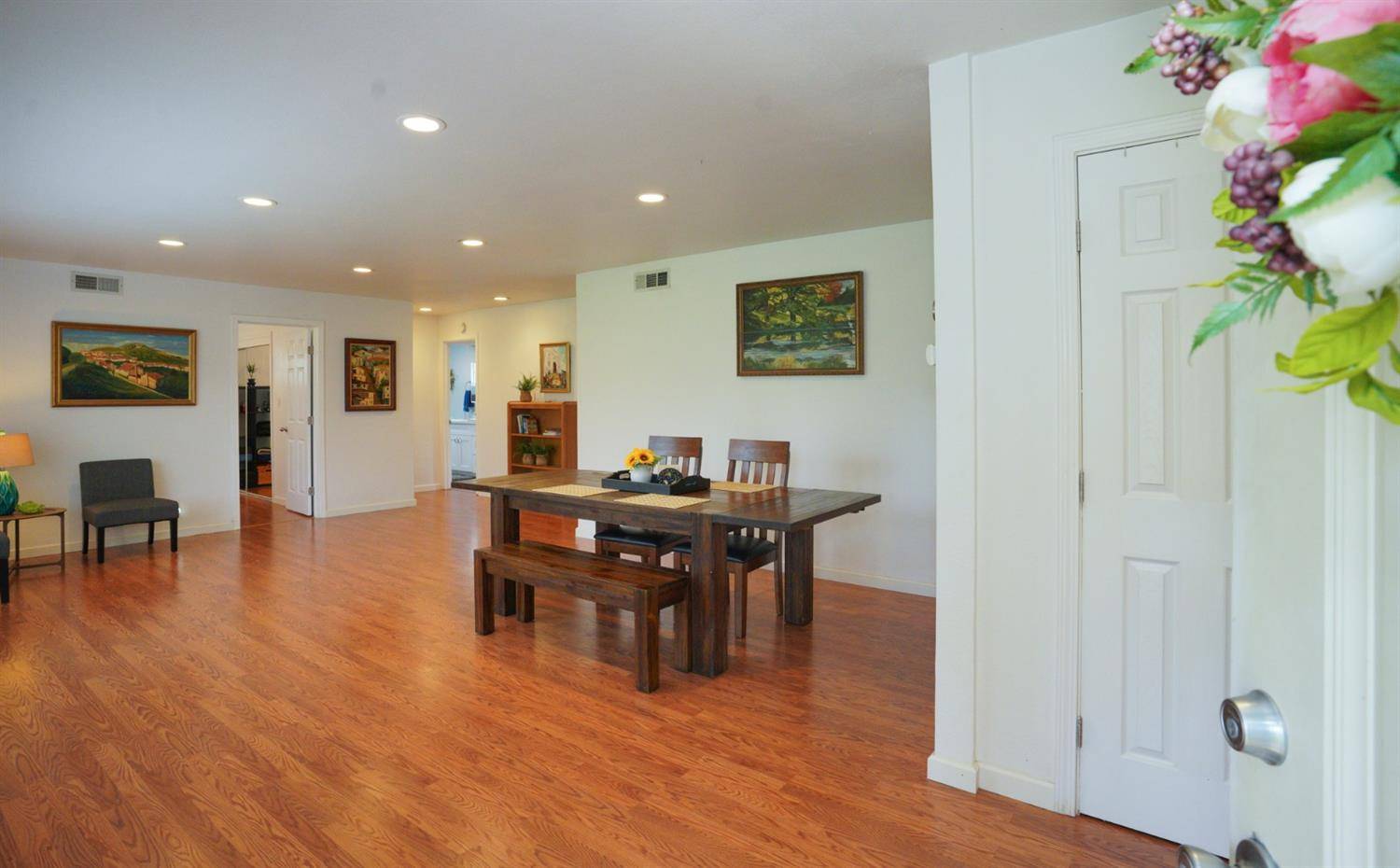 Citrus Heights, CA 95610,8011 Mariposa AVE