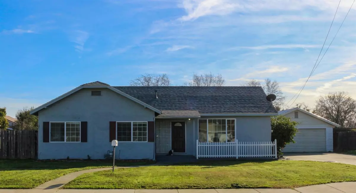 Gridley, CA 95948,1501 Locust ST