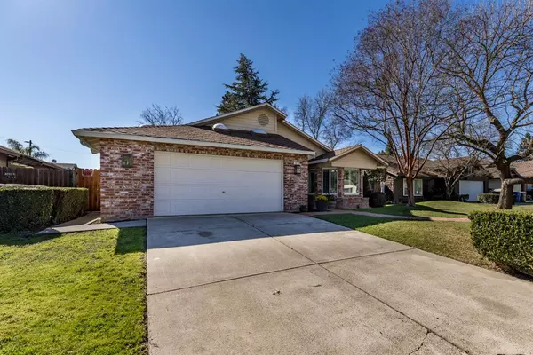 Sacramento, CA 95833,1610 Pebblewood DR