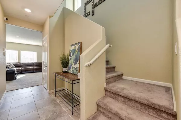 Roseville, CA 95747,308 Dorado LN